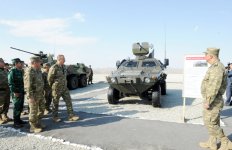 President Aliyev watches operational and tactical exercise of Azerbaijani Armed Forces