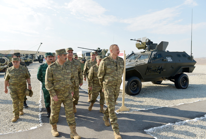 President Aliyev watches operational and tactical exercise of Azerbaijani Armed Forces