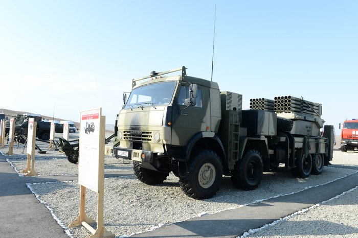 President Aliyev watches operational and tactical exercise of Azerbaijani Armed Forces