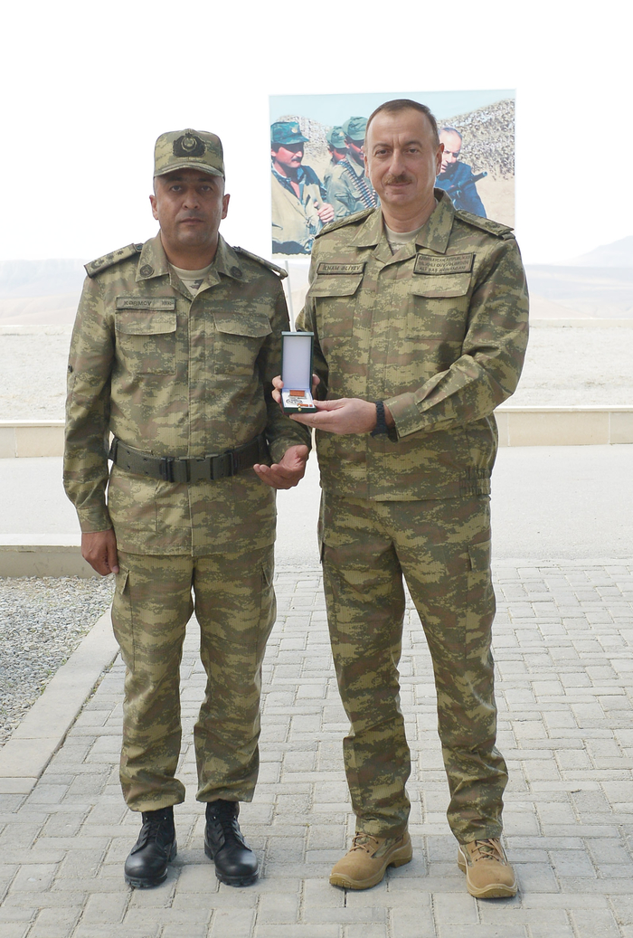 President Aliyev watches operational and tactical exercise of Azerbaijani Armed Forces