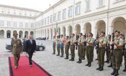 Meeting held between presidents of Azerbaijan and Italy