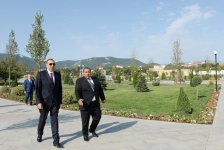 Azerbaijani president reviews reconstruction work at Heydar Aliyev Park in Khizi