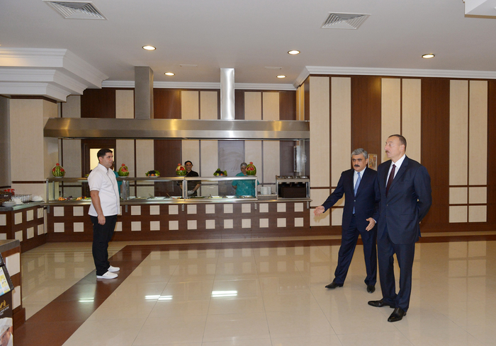 Azerbaijani president reviews newly-built office building of Finance Ministry (PHOTO)