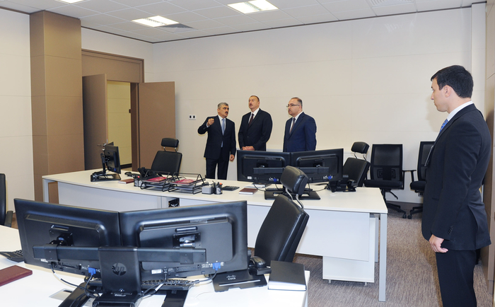 Azerbaijani president reviews newly-built office building of Finance Ministry (PHOTO)