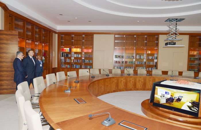 Azerbaijani president reviews newly-built office building of Finance Ministry (PHOTO)