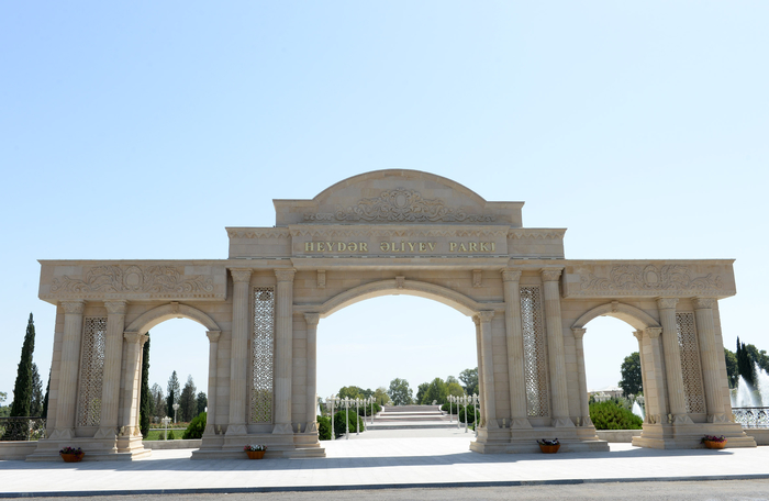Azerbaijani president reviews progress of construction of Heydar Aliyev park in Barda city