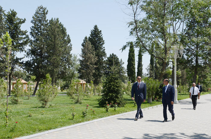 Azerbaijani president reviews progress of construction of Heydar Aliyev park in Barda city