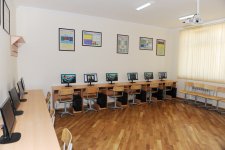 Azerbaijani president reviews new block of one of Baku schools after major repair