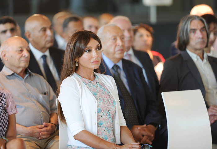 Azerbaijani president and his spouse attend opening of Carpet Museum