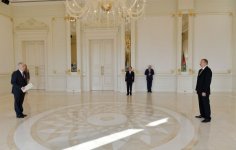 Azerbaijani president receives newly-appointed Lithuanian ambassador’s credentials