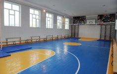 Azerbaijani president reviews schools No. 32 and No. 12 in Baku (PHOTO)