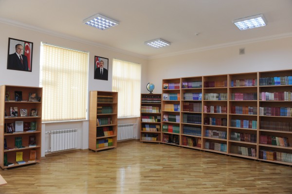 Azerbaijani president reviews schools No. 32 and No. 12 in Baku (PHOTO)