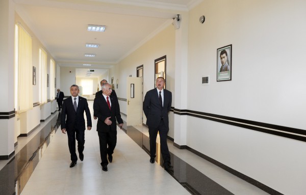 President Ilham Aliyev reviewed school-lyceum No. 72 and secondary school No. 80 in Baku