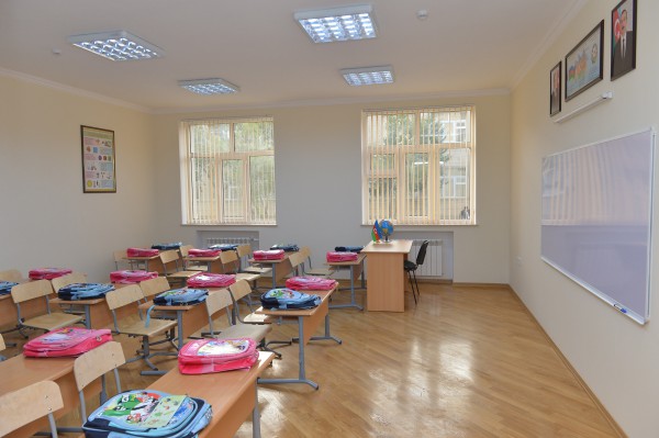 President Ilham Aliyev reviewed school-lyceum No. 72 and secondary school No. 80 in Baku