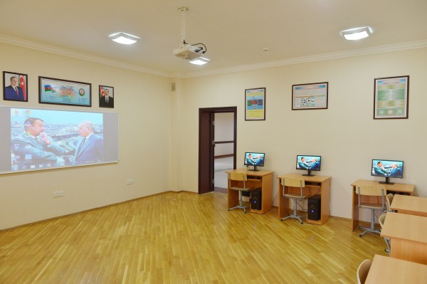 President Ilham Aliyev reviewed school-lyceum No. 72 and secondary school No. 80 in Baku