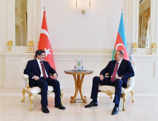 Azerbaijani president holds one on one meeting with Turkish PM