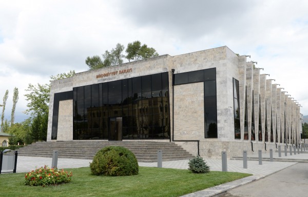 President Aliyev observes Ismayilli District Culture Palace after overhaul (PHOTO)