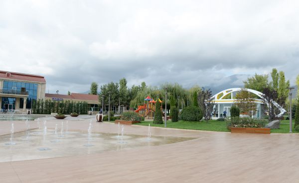 Azerbaijani president observes children's amusement and recreation park in Ismayilli
