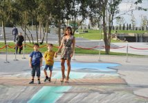 Heydar Aliyev Foundation Vice President attends opening of 3D graffiti project