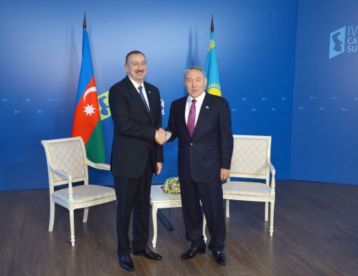 President Ilham Aliyev met with President of Kazakhstan Nursultan Nazarbayev (PHOTO)