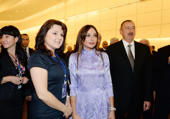 Dinner reception hosted on behalf of Azerbaijani President in honor of fourth Baku International Humanitarian Forum participants (PHOTO)
