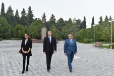President Aliyev, first lady arrive in Naftalan District (PHOTO)