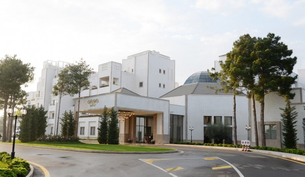 President Aliyev, first lady open “Qarabağ SPA & Resort” hotel complex in Naftalan (PHOTO)