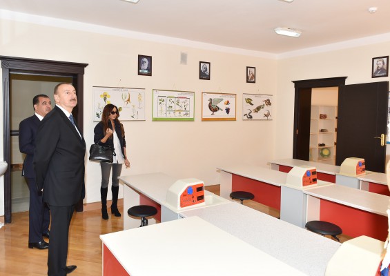 Azerbaijani president attends opening of secondary school block in Ganja (PHOTO)
