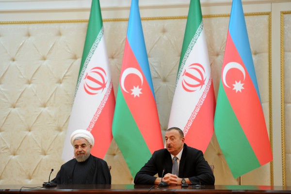 Azerbaijani, Iranian presidents hold one-on-one meeting (PHOTO)