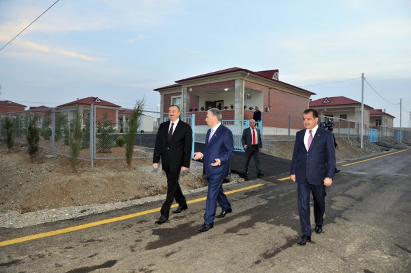 President Ilham Aliyev attended the opening of a new IDP settlement in Ganja
