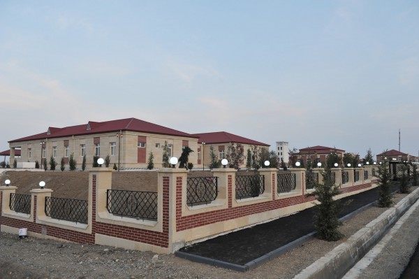 President Ilham Aliyev attended the opening of a new IDP settlement in Ganja