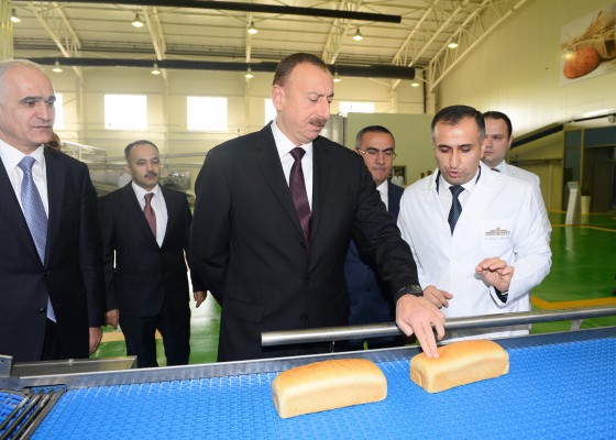 President Ilham Aliyev attended the opening of a bread factory in Shamkir (PHOTO)