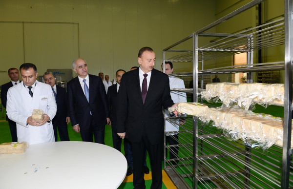 President Ilham Aliyev attended the opening of a bread factory in Shamkir (PHOTO)