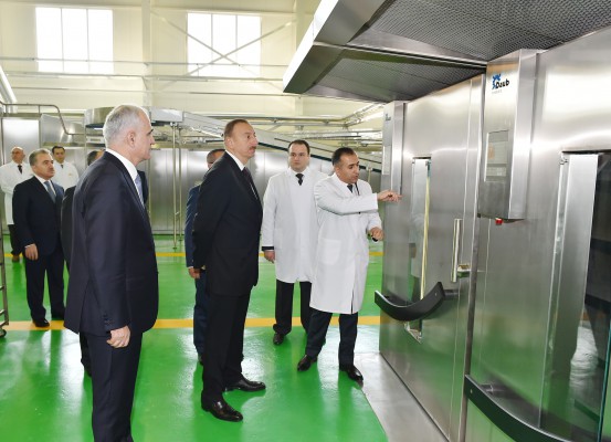 President Ilham Aliyev attended the opening of a bread factory in Shamkir (PHOTO)