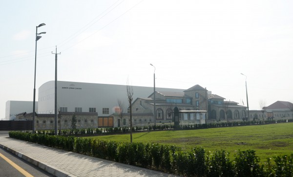 President Ilham Aliyev attended the opening of a bread factory in Shamkir (PHOTO)