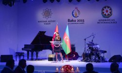 Azerbaijani first lady attends Baku 2015 European Games ceremony in Istanbul (PHOTO)