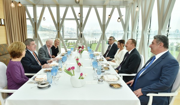 Azerbaijani president awarded with International Olympic Committee’s medal