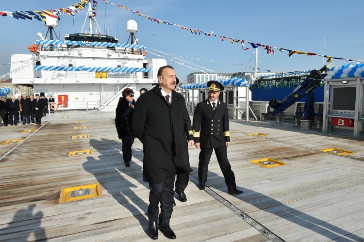 Ilham Aliyev attended a ceremony to inaugurate the fast crew boat after Muslim Magomayev