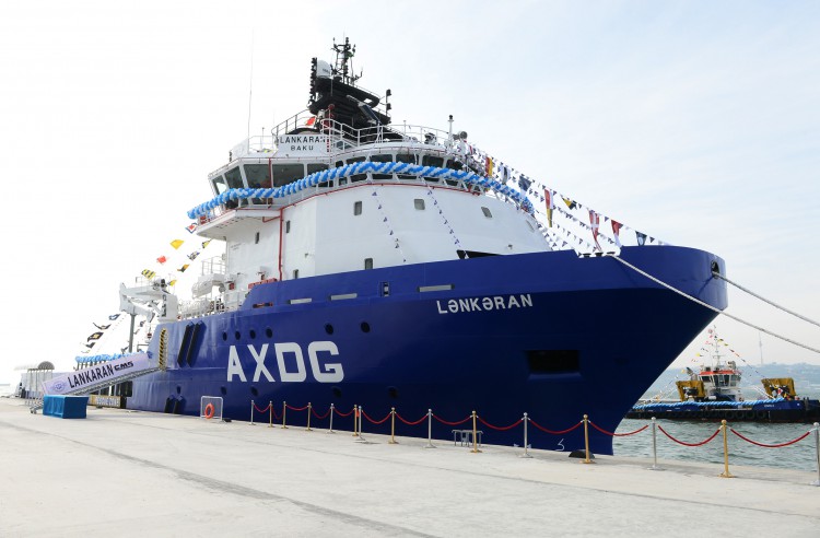 Ilham Aliyev attended a ceremony to inaugurate the fast crew boat after Muslim Magomayev