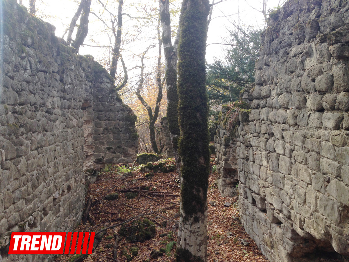 Unexplored Azerbaijan: "Castle of forty maidens" - Harem of Shirvan khans (PHOTO)