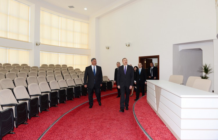 President Ilham Aliyev attended the opening of the Youth House in Sumgayit