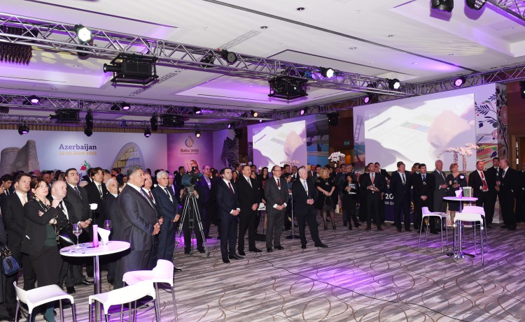 Azerbaijani president attends presentation of Baku-2015 First European Games in Davos (PHOTO)