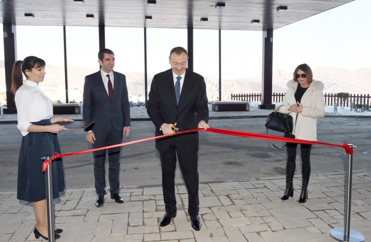 Azerbaijani president and his spouse visit Shahdag tourism complex (PHOTO)