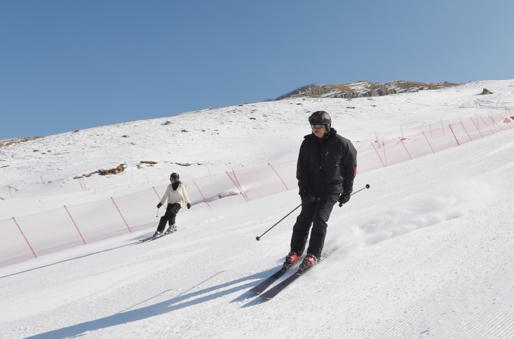 Azerbaijani president and his spouse visit Shahdag tourism complex (PHOTO)