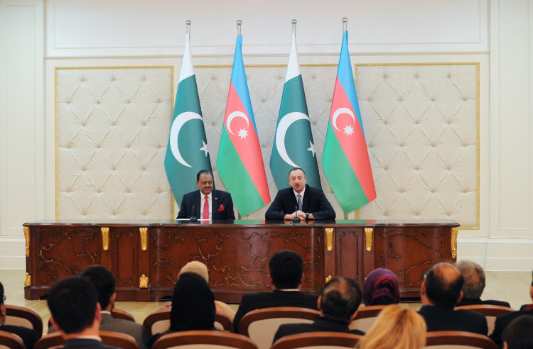 Presidents of Azerbaijan and Pakistan made statements for the press (PHOTO)