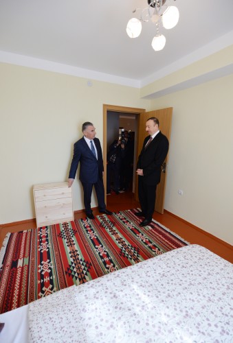 President Ilham Aliyev reviews newly-built residential complex for IDP families in Barda