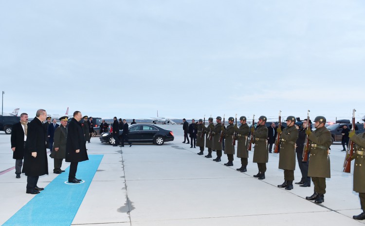 President Ilham Aliyev ended his working visit to Kars (PHOTO)