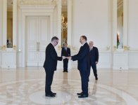 Azerbaijani president receives credentials from ambassadors of several countries (PHOTO)
