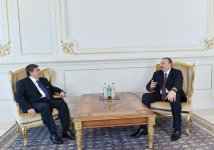 Azerbaijani president receives credentials from ambassadors of several countries (PHOTO)