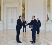 Azerbaijani president receives credentials from ambassadors of several countries (PHOTO)